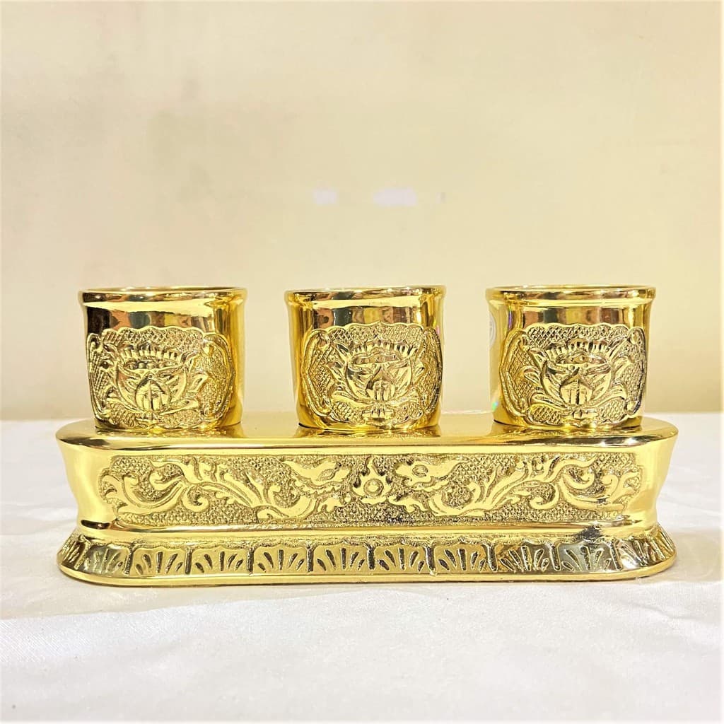 Ly nước thờ màu đồng
